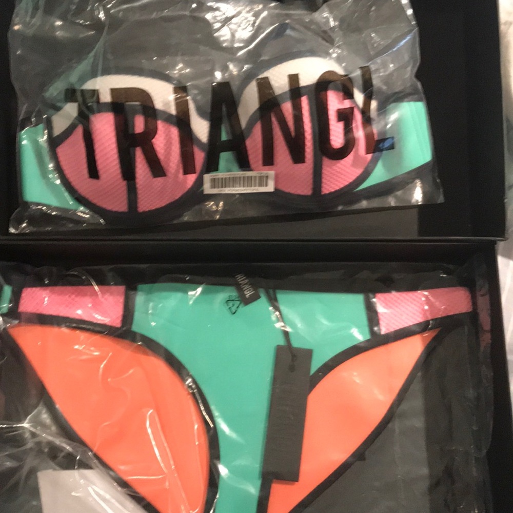 BRAND NEW TRIANGL BIKINI TOP AND BOTTOM